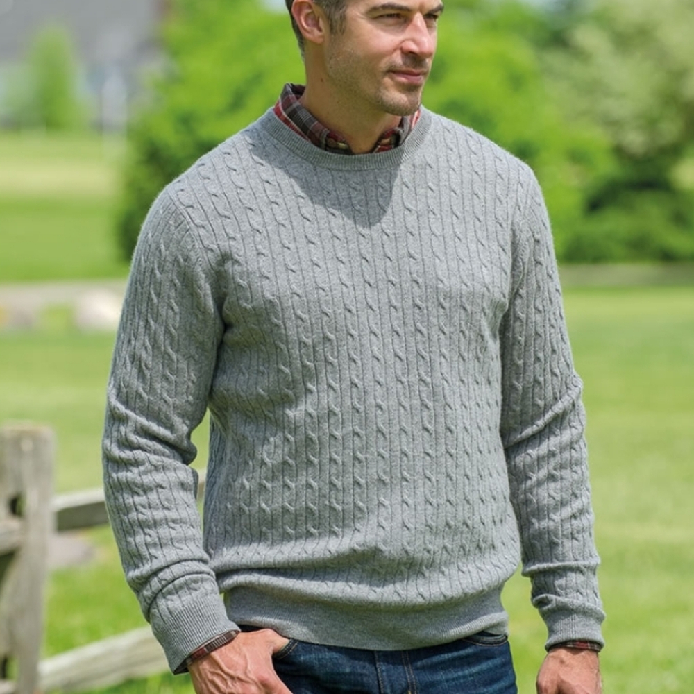 Hammacher Schlemmer Cashmere Cable Knit Pullover Crewneck Sweater